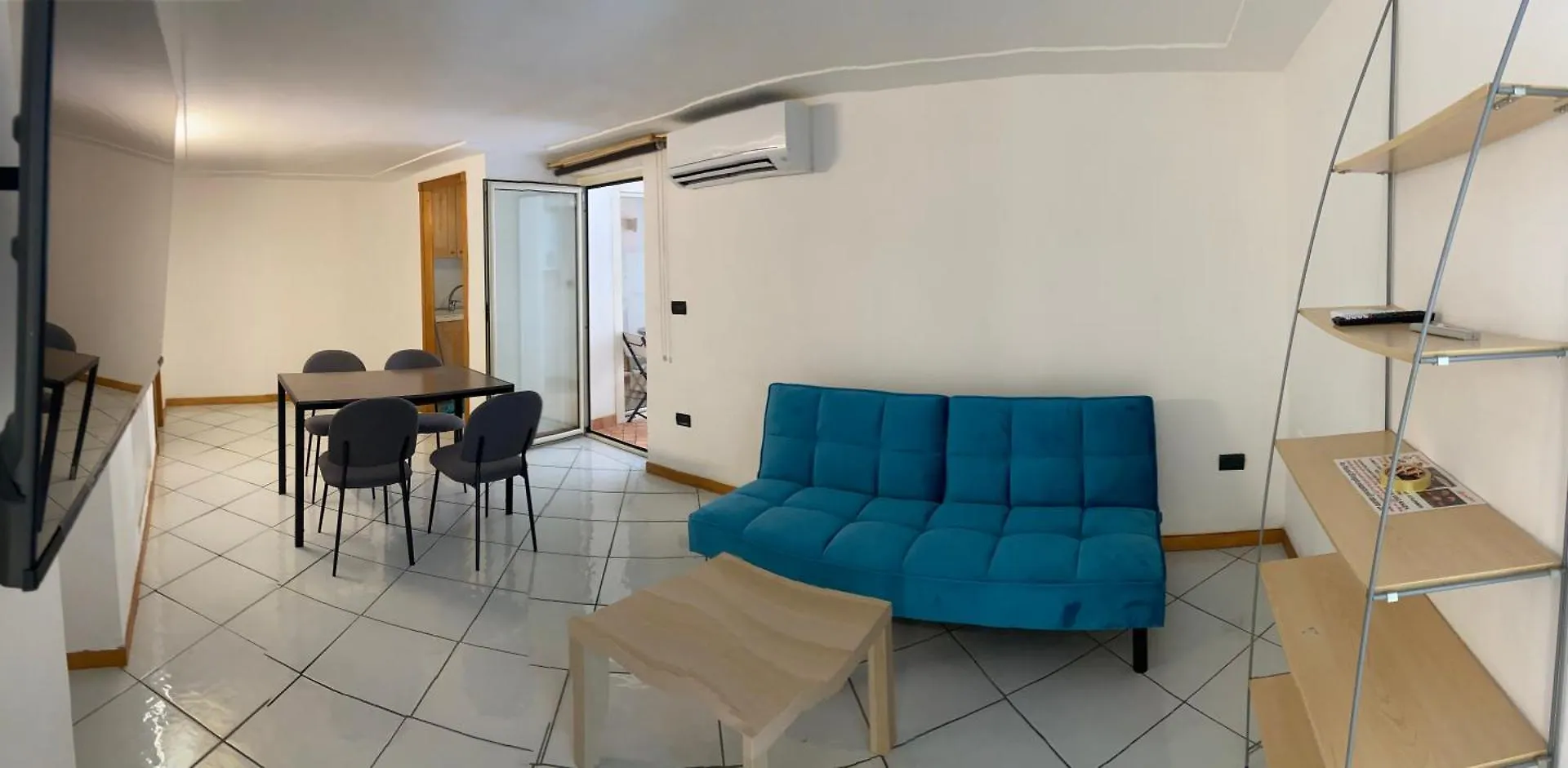 Dimora Tribunali 236 Naples Italy
